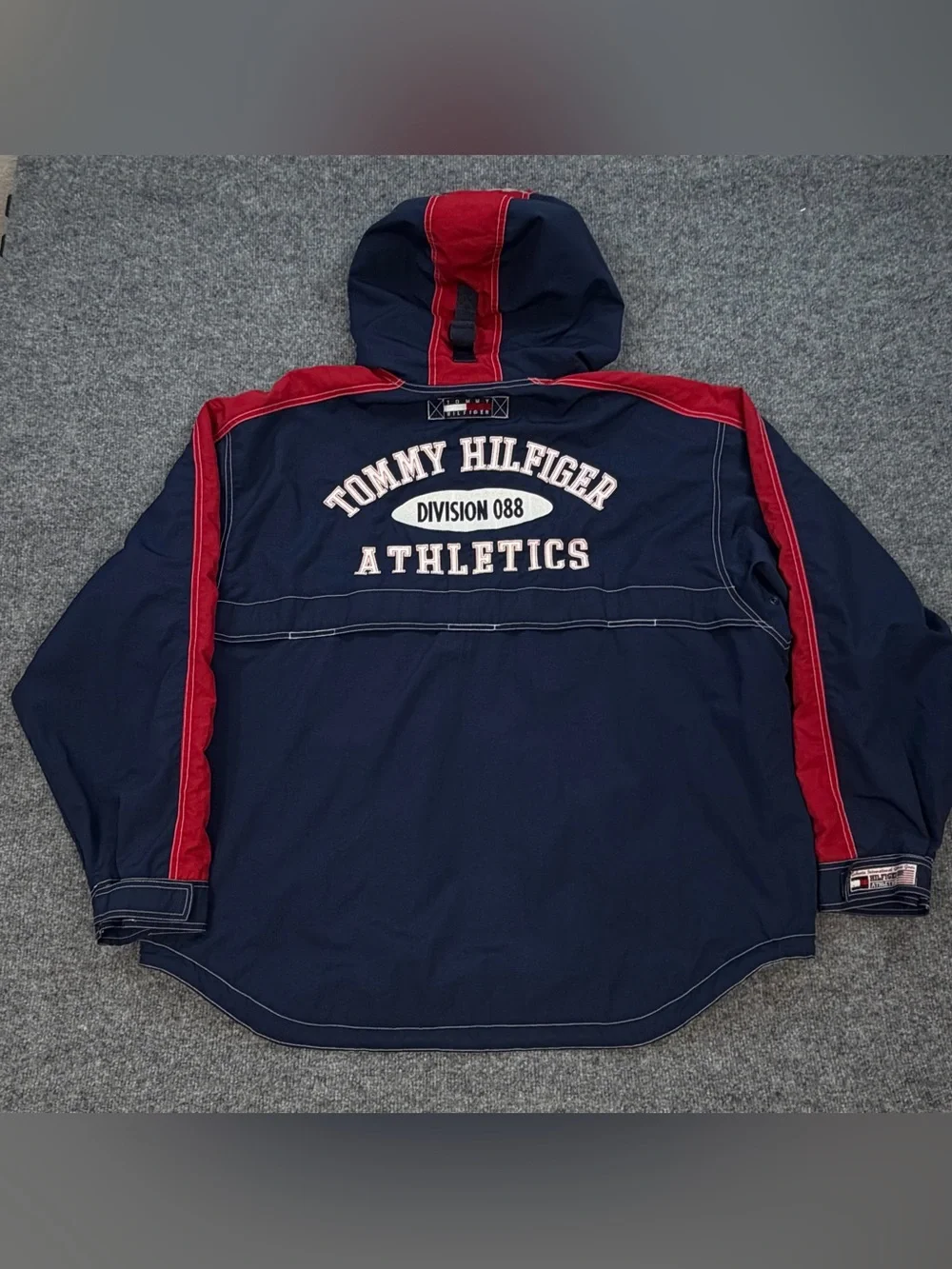 VTG 90s Tommy Hilfiger Athletics Hooded Windbreaker Jacket XL Navy Red Gorpcore